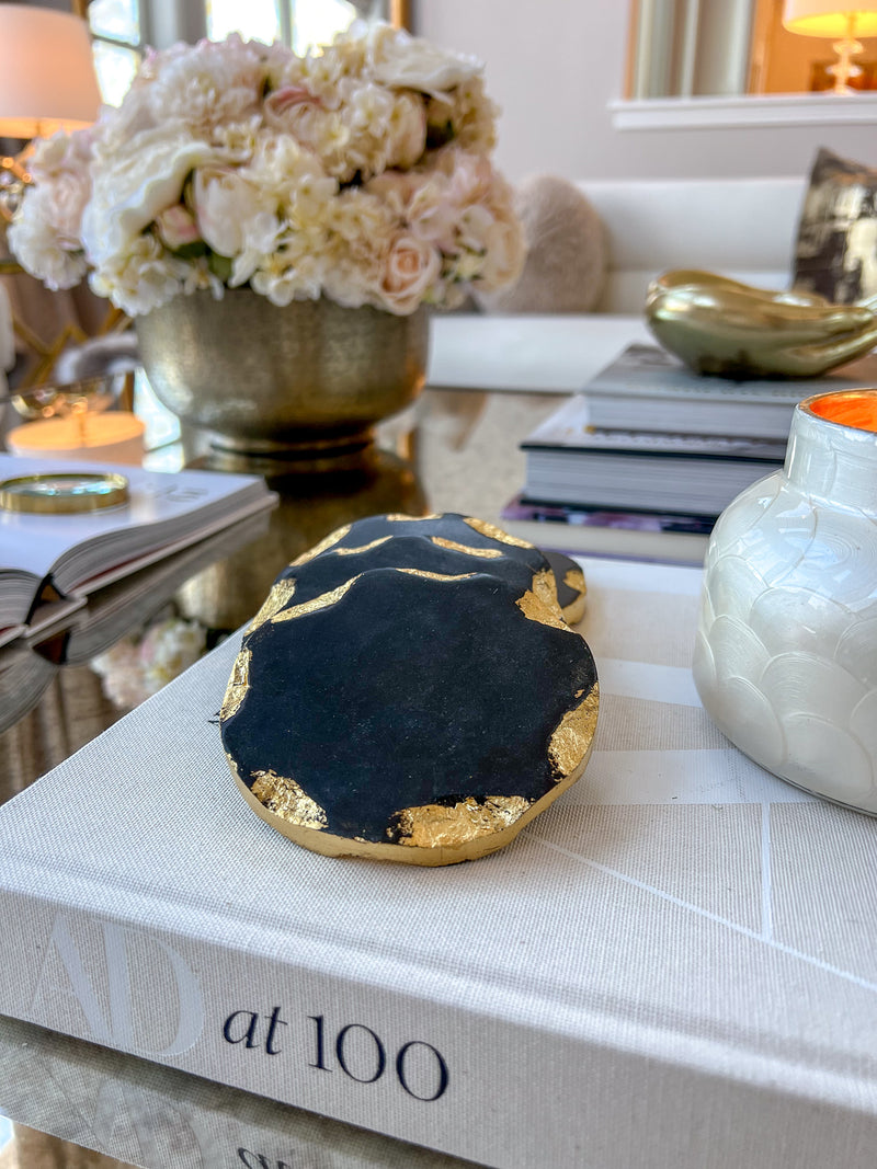 Set of 4 Gold Bordered Round Marble Coasters (2 Colors)
