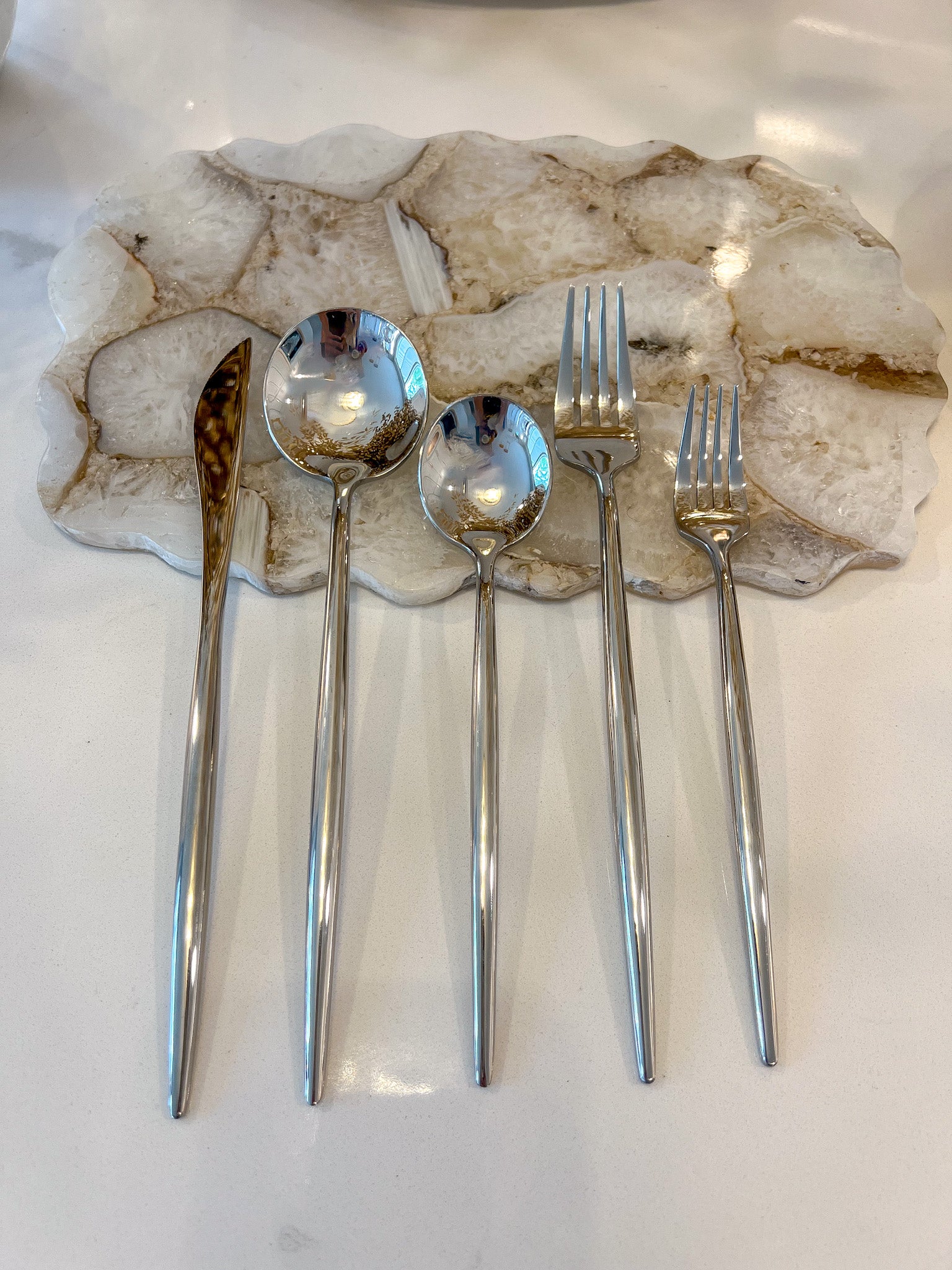 20 Pc Flatware Set Silver - Service for 4