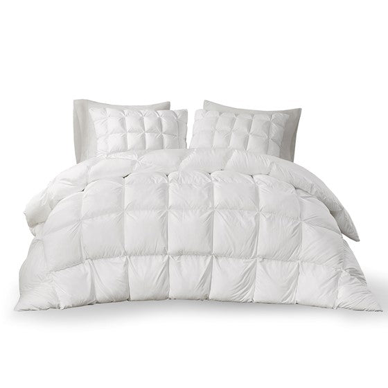 White Puffy Overfilled Down Alternative Comforter (2 Sizes)