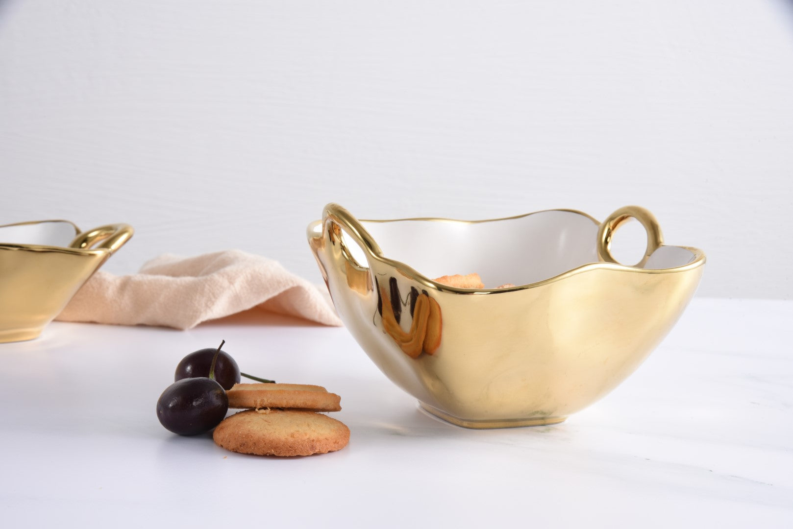 Golden Handles Square Snack Bowl