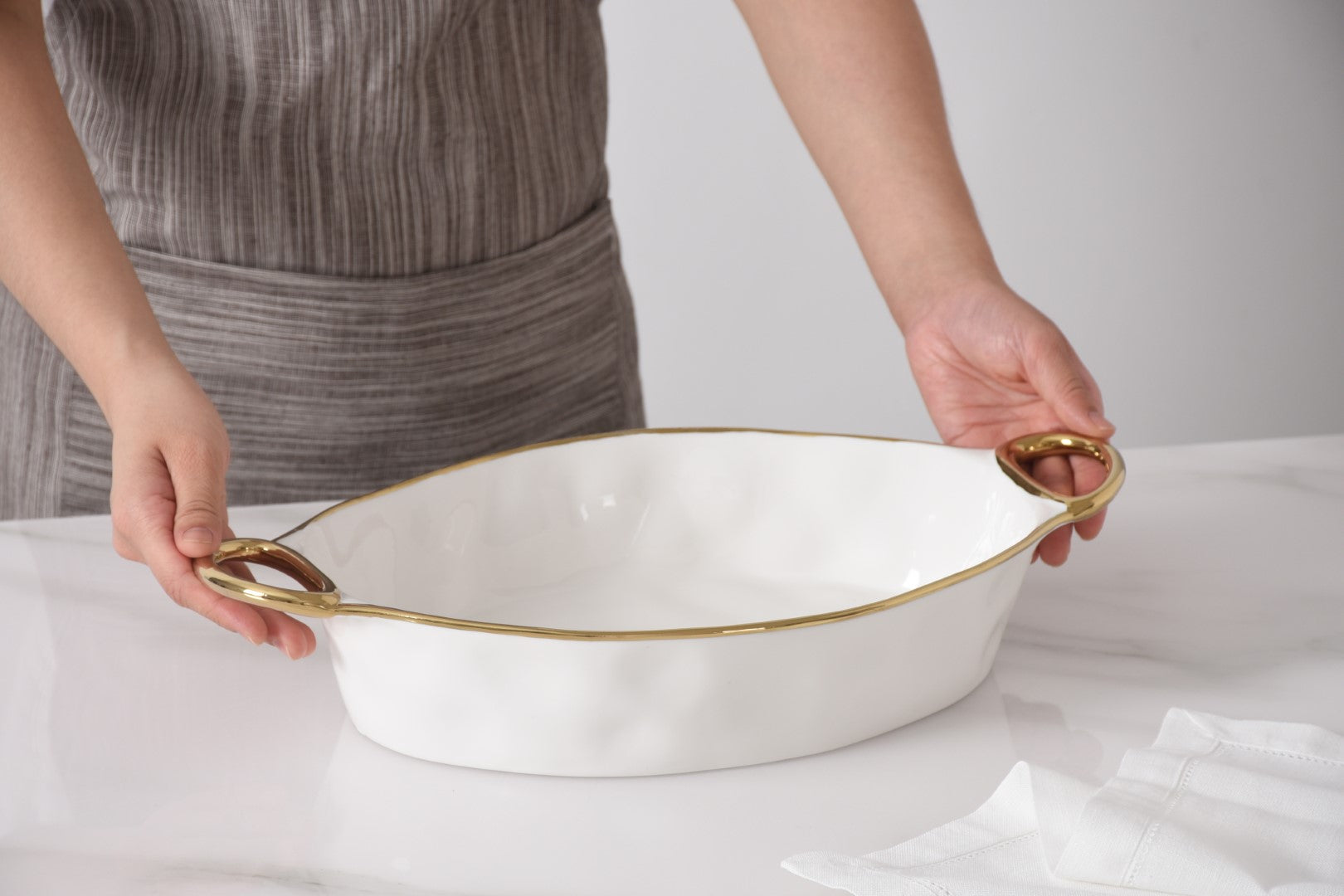 Golden Handles Oval Baking Dish