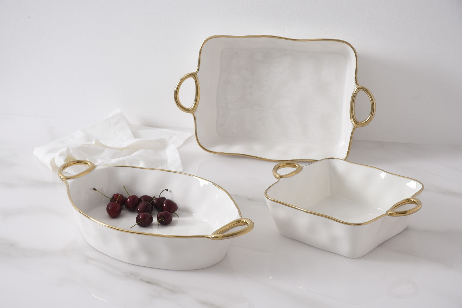 Golden Handles Oval Baking Dish