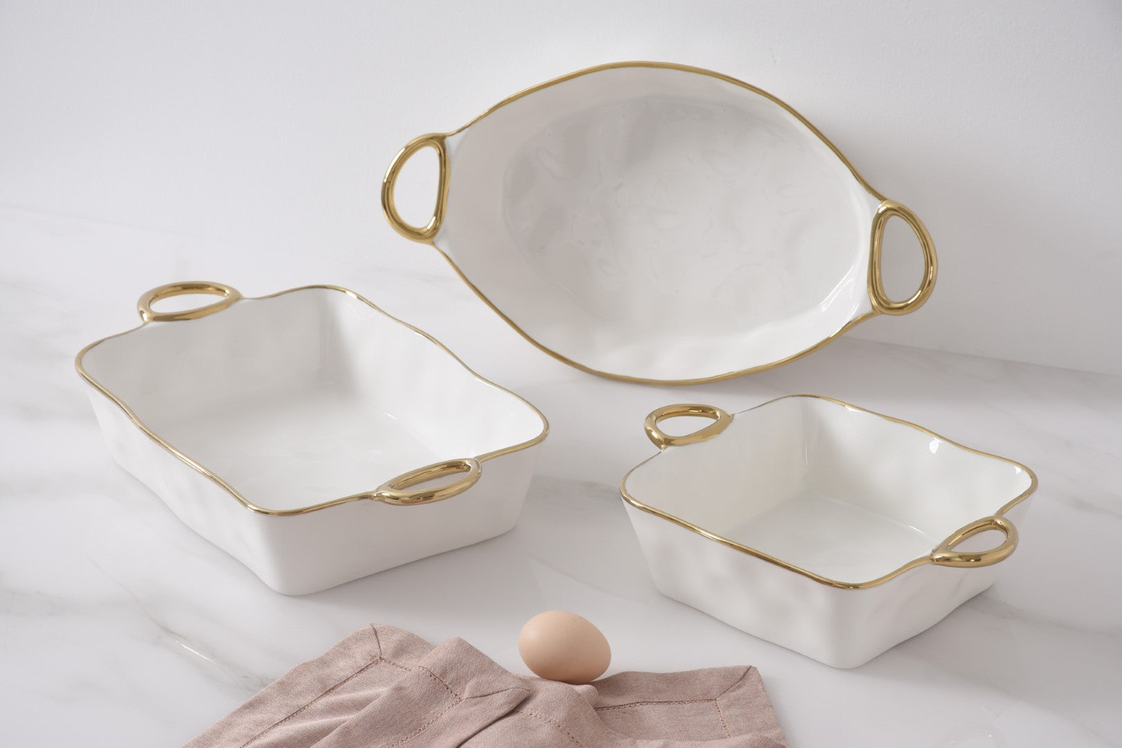 Golden Handles Square Baking Dish