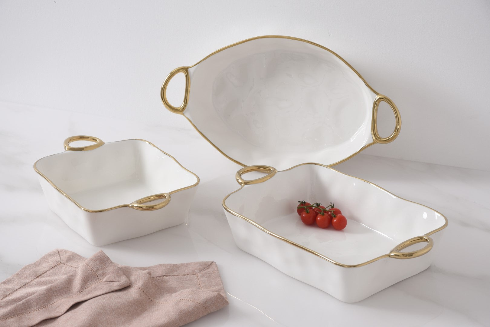 Golden Handles Rectangular Baking Dish