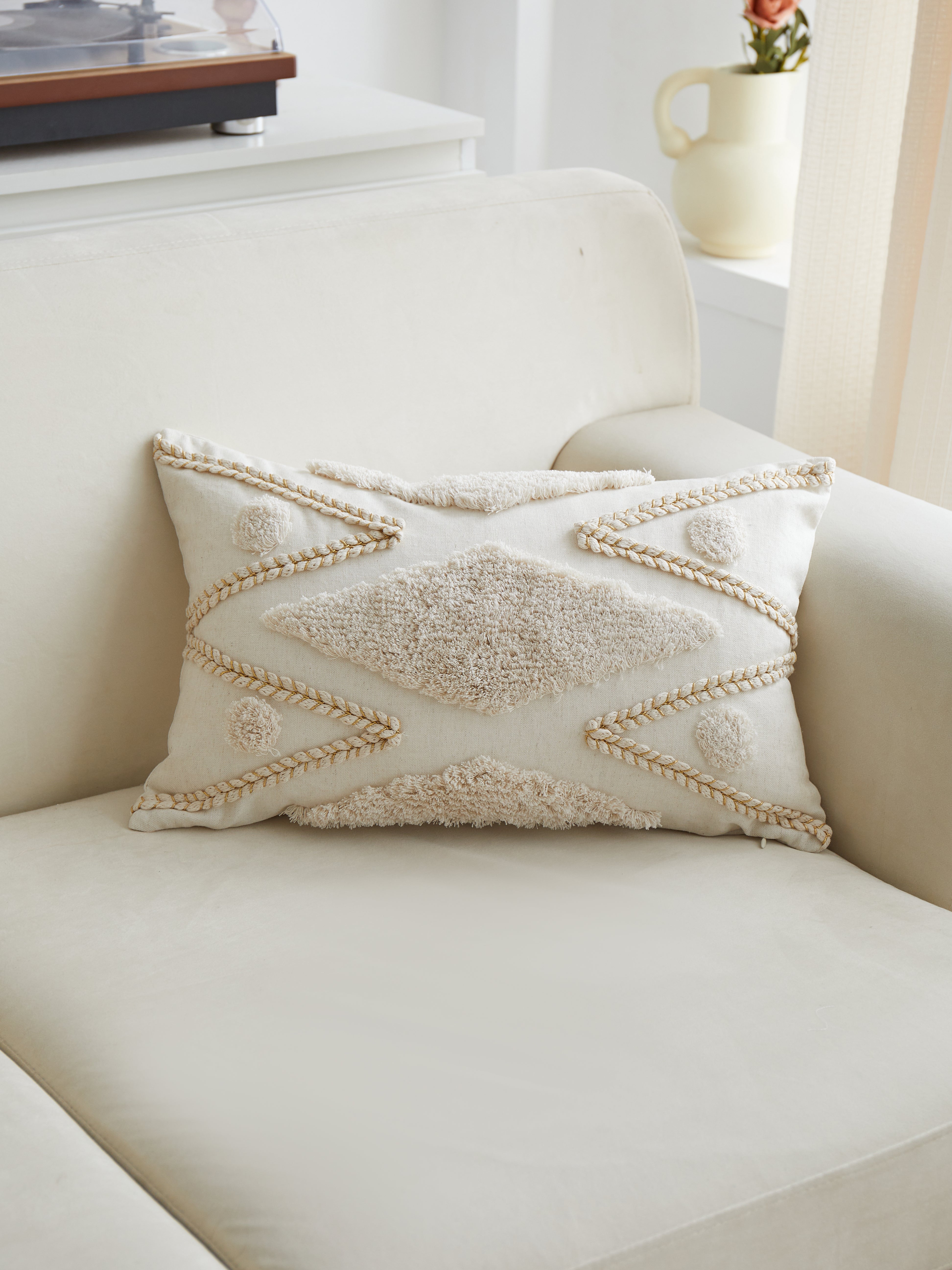 Geometric Tufted Ivory Lumbar Pillow