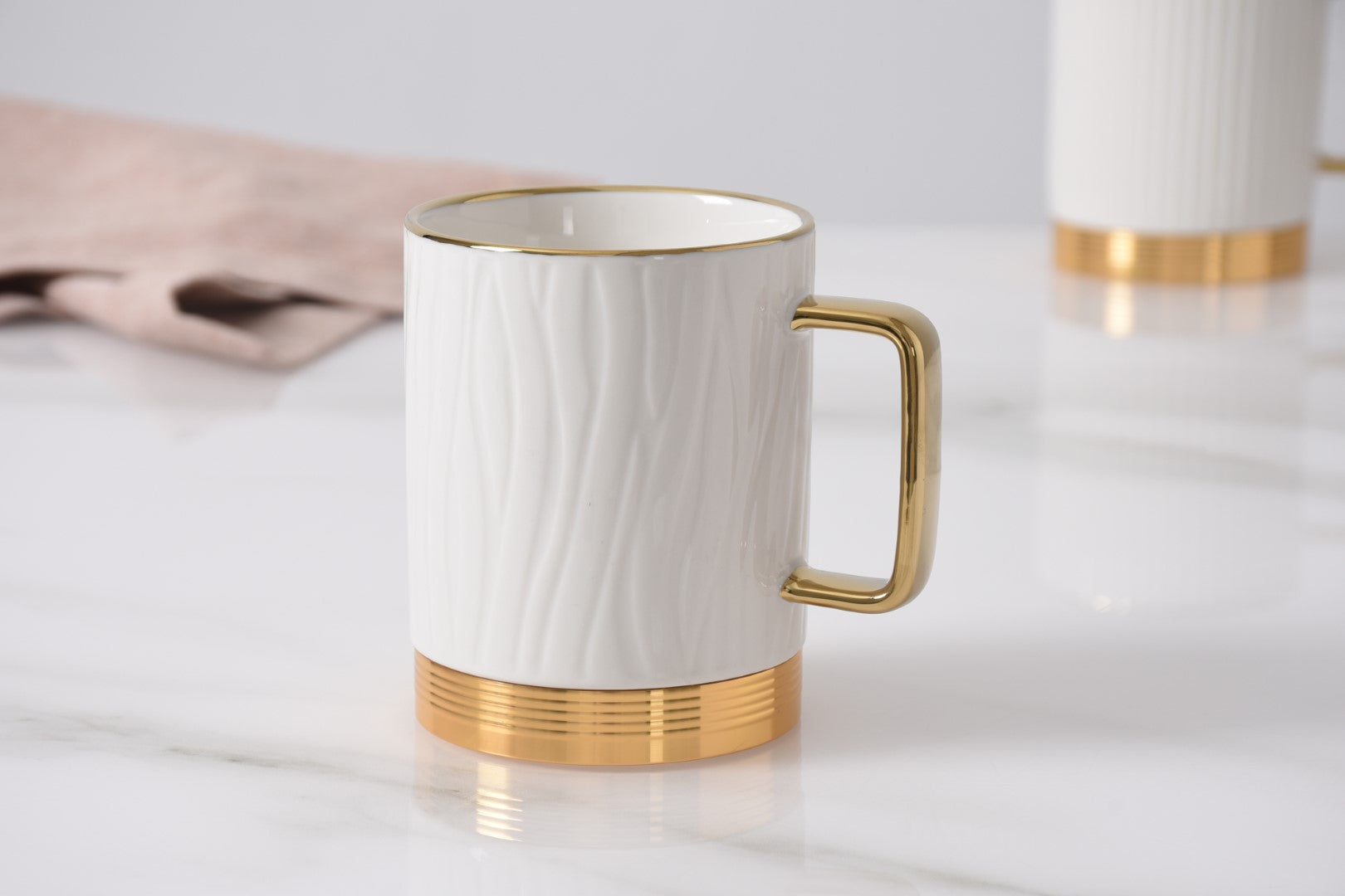 Tango Wavy Mug