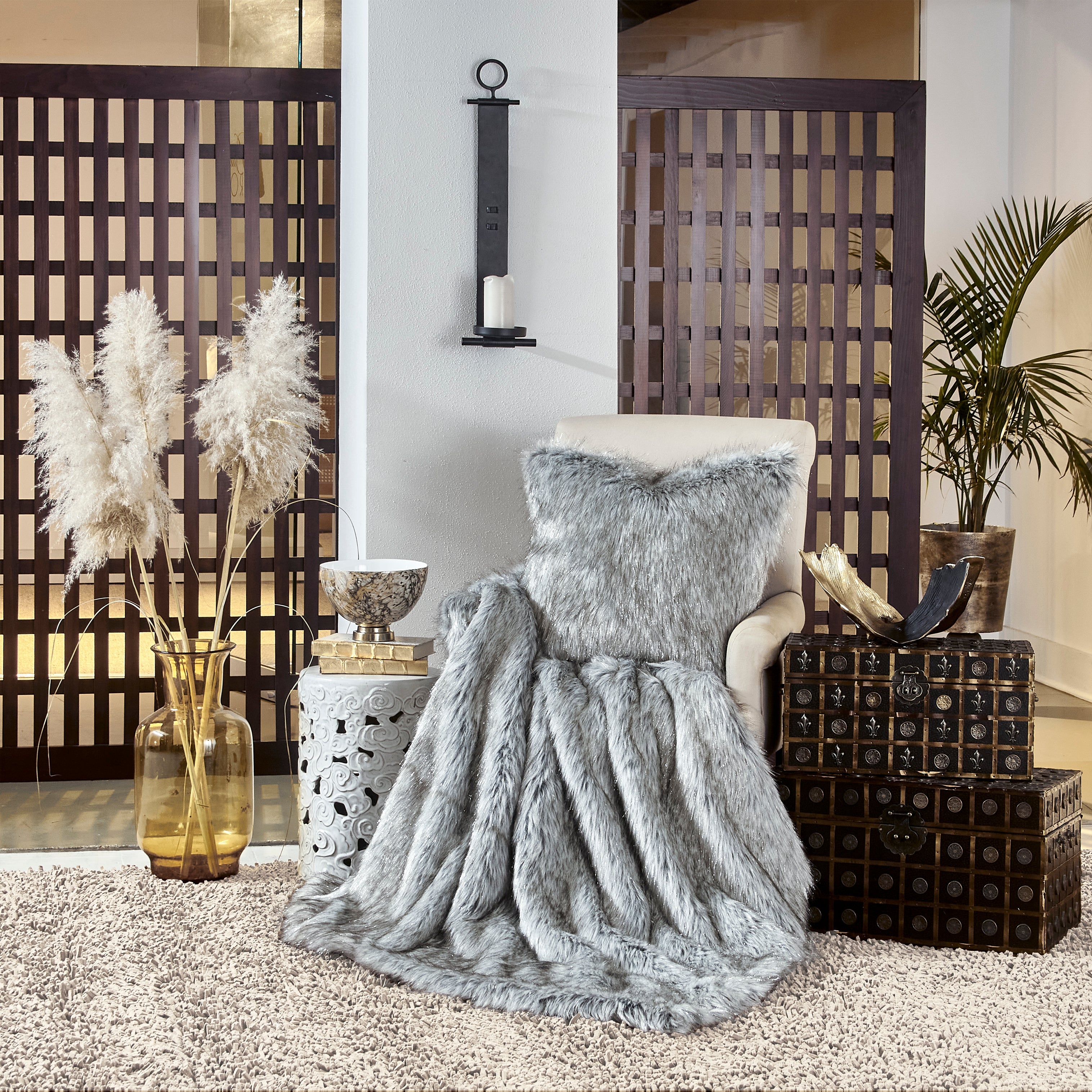 Aspen Gray SIlver Throw