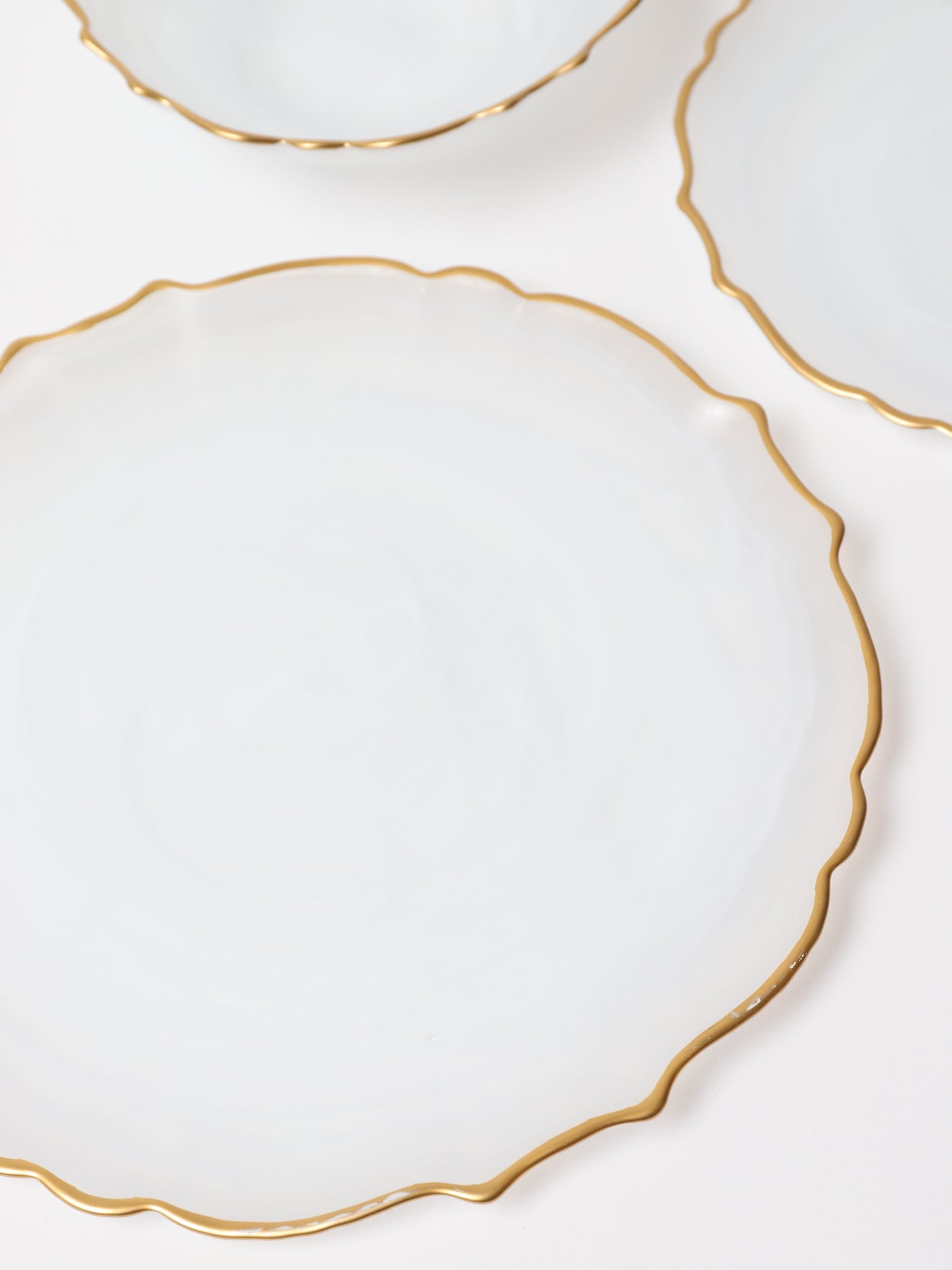 White Alabaster Dinnerware (4 Styles)